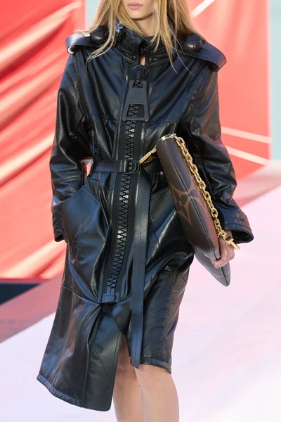 Look 81
